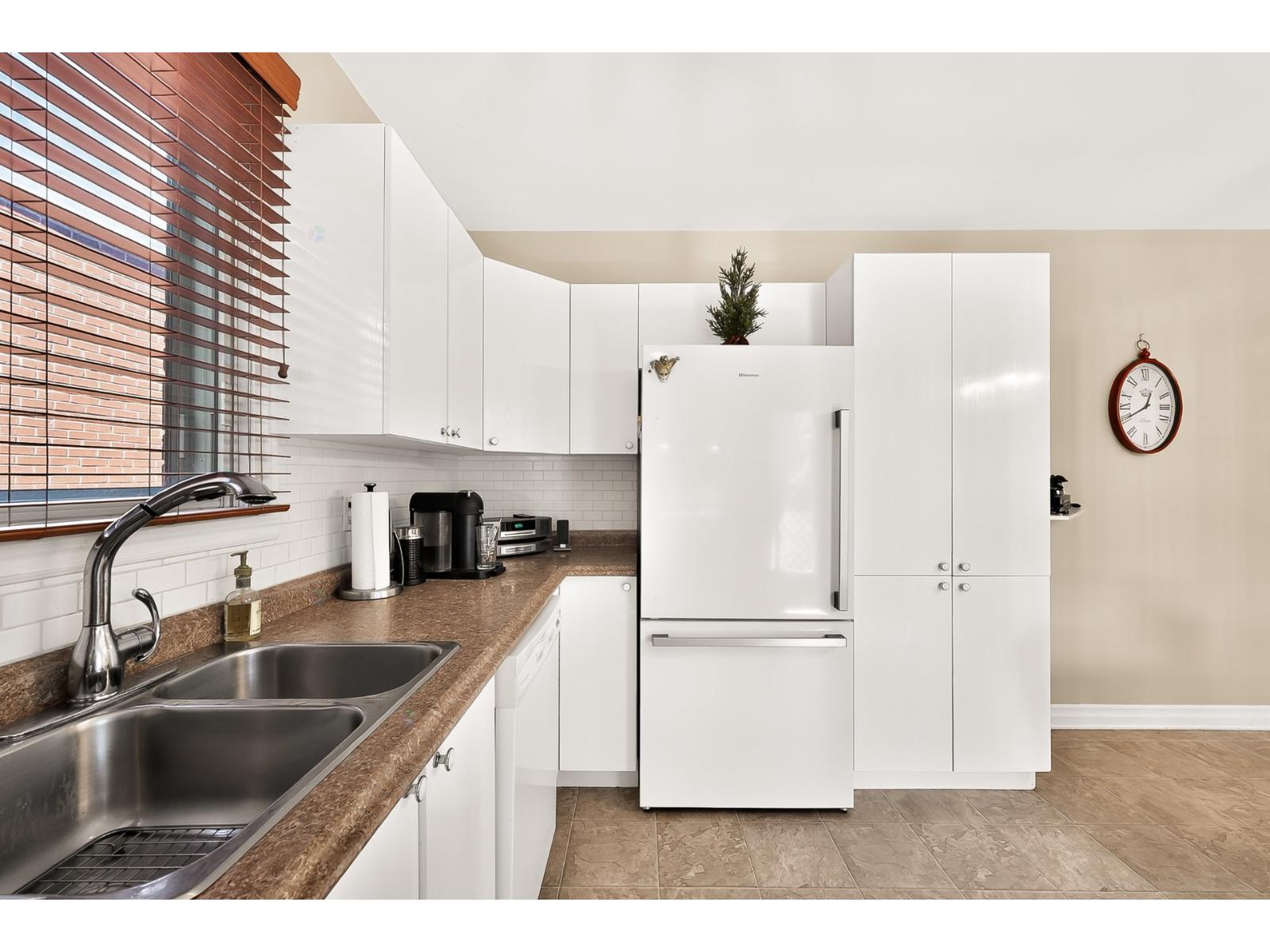 230-232 Av. Allion Property Photo 62