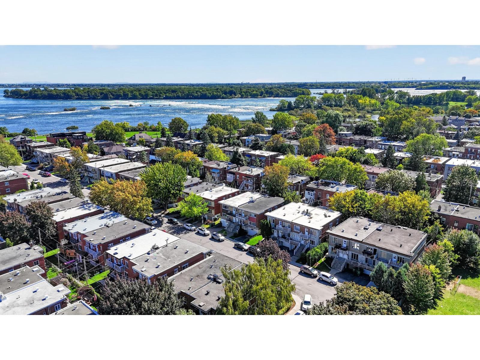 230-232 Av. Allion Property Photo 80