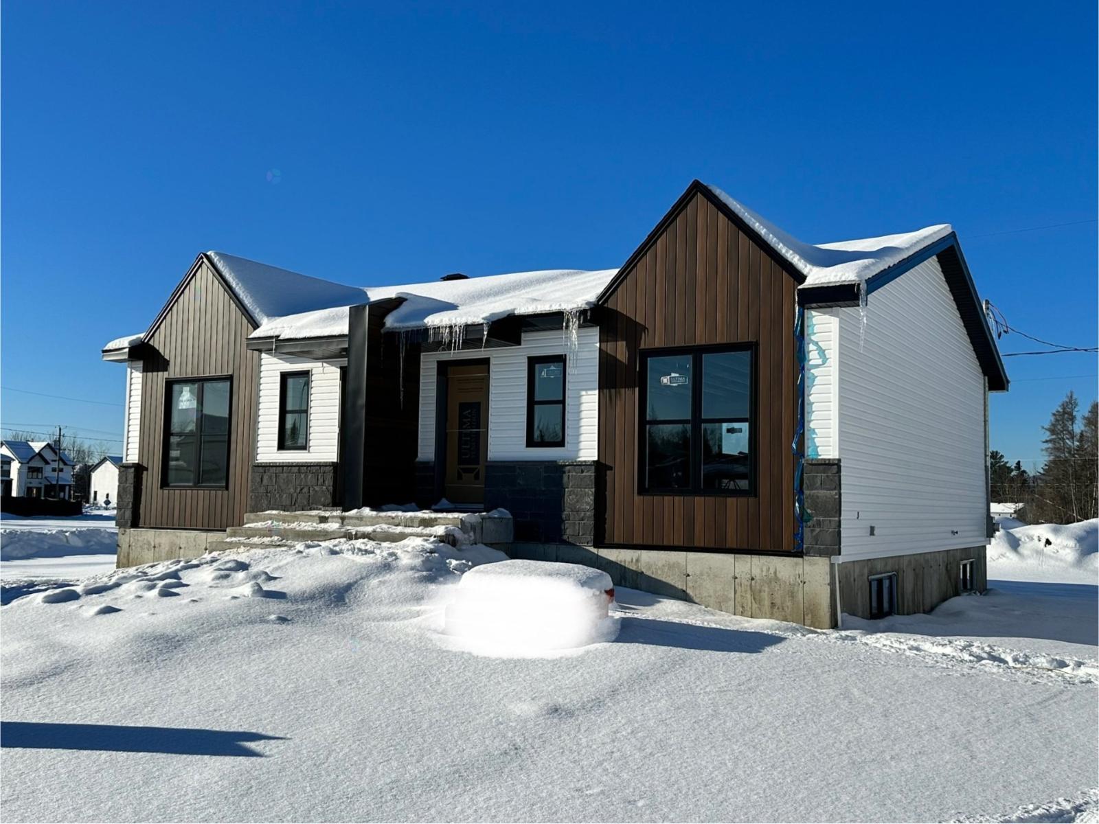 Rue Guy-linteau Property Photo 1