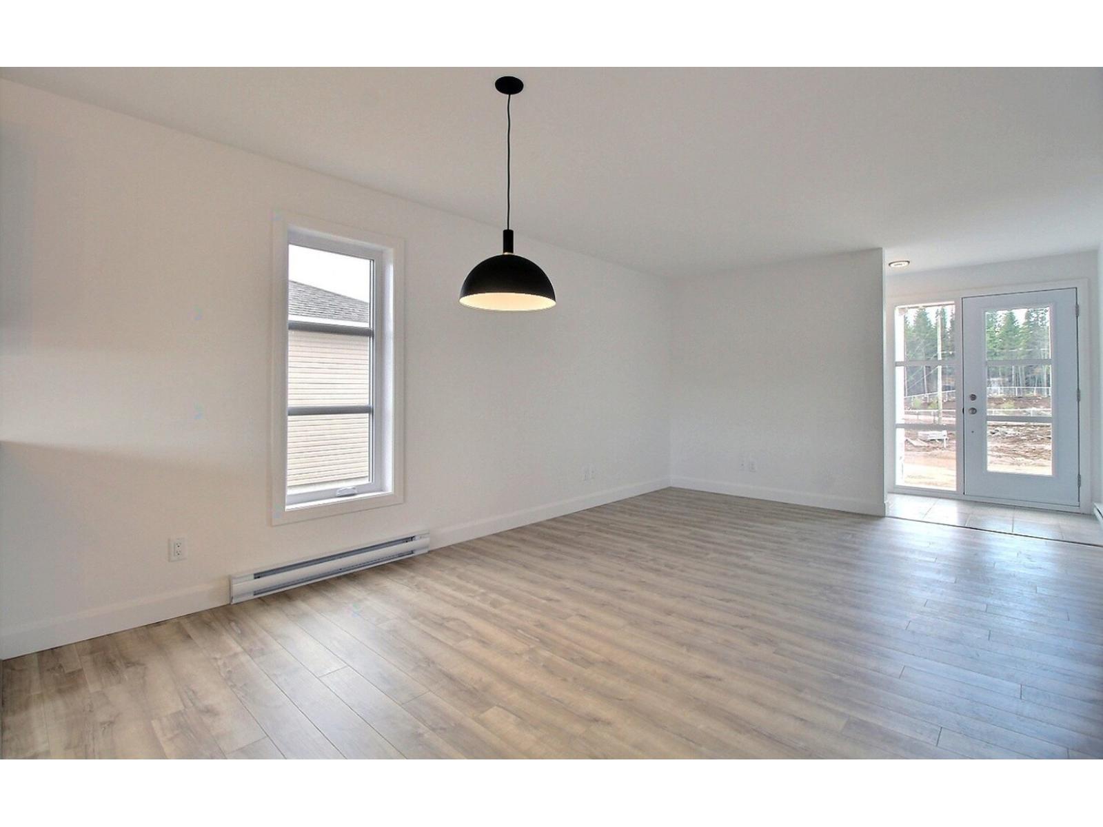 Rue Guy-linteau Property Photo 6