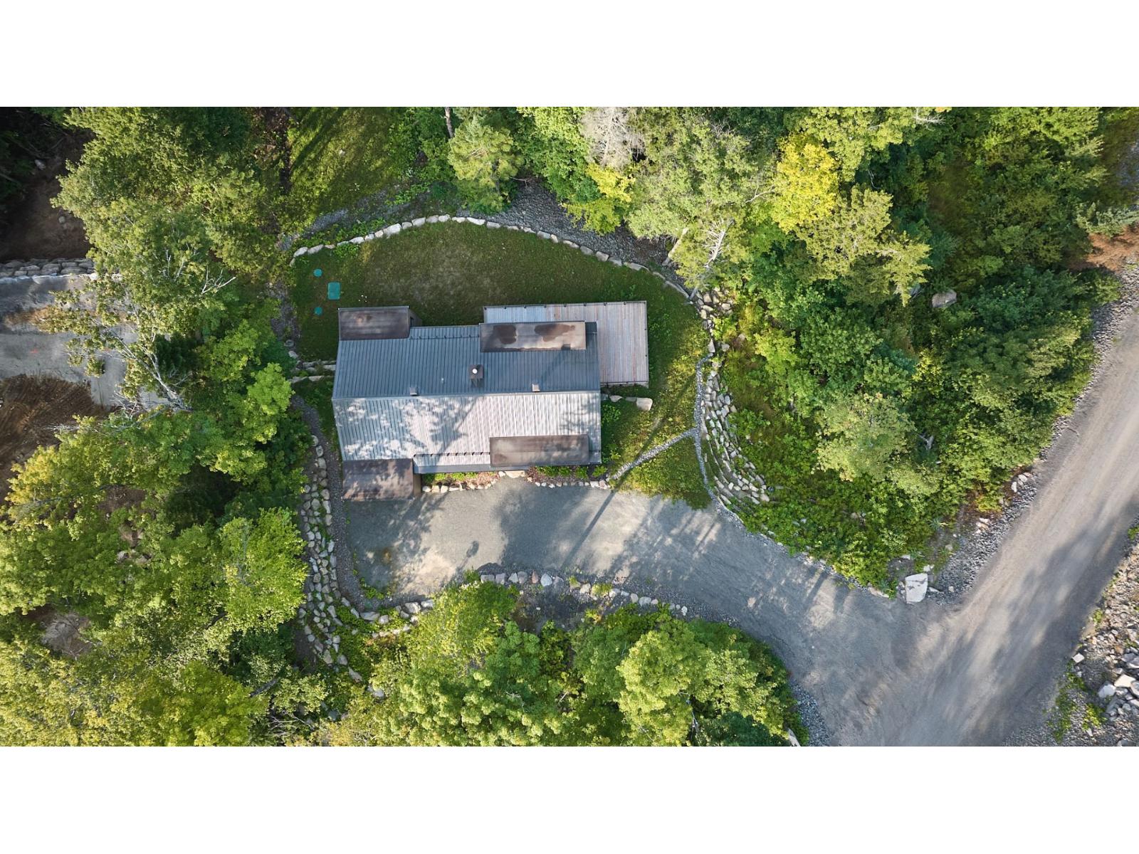 190 Ch. Du Versant Property Photo 1