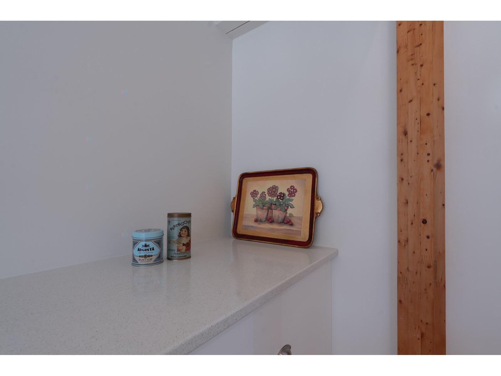 190 Ch. Du Versant Property Photo 10