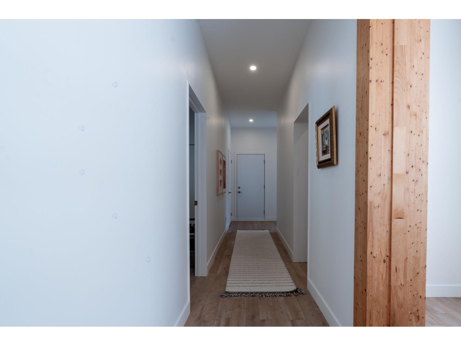 190 Ch. Du Versant Property Photo 12