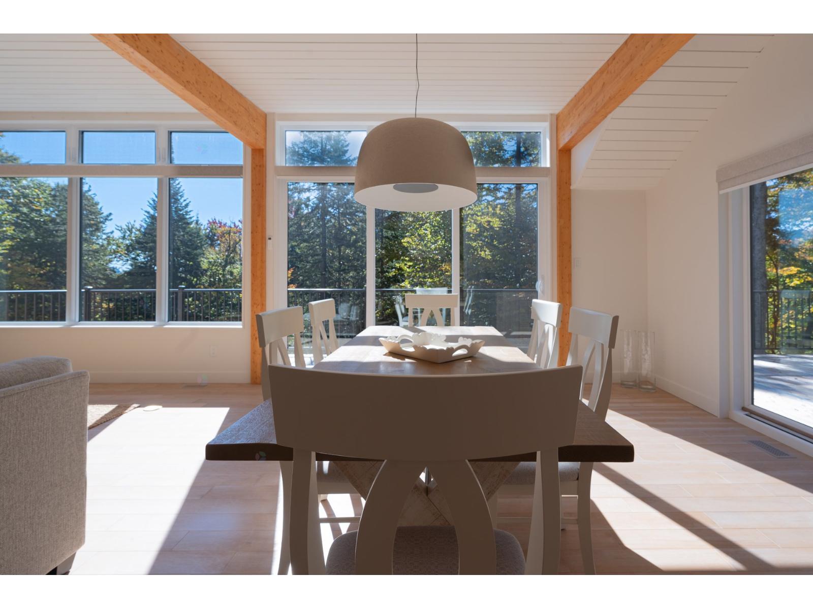 190 Ch. Du Versant Property Photo 16