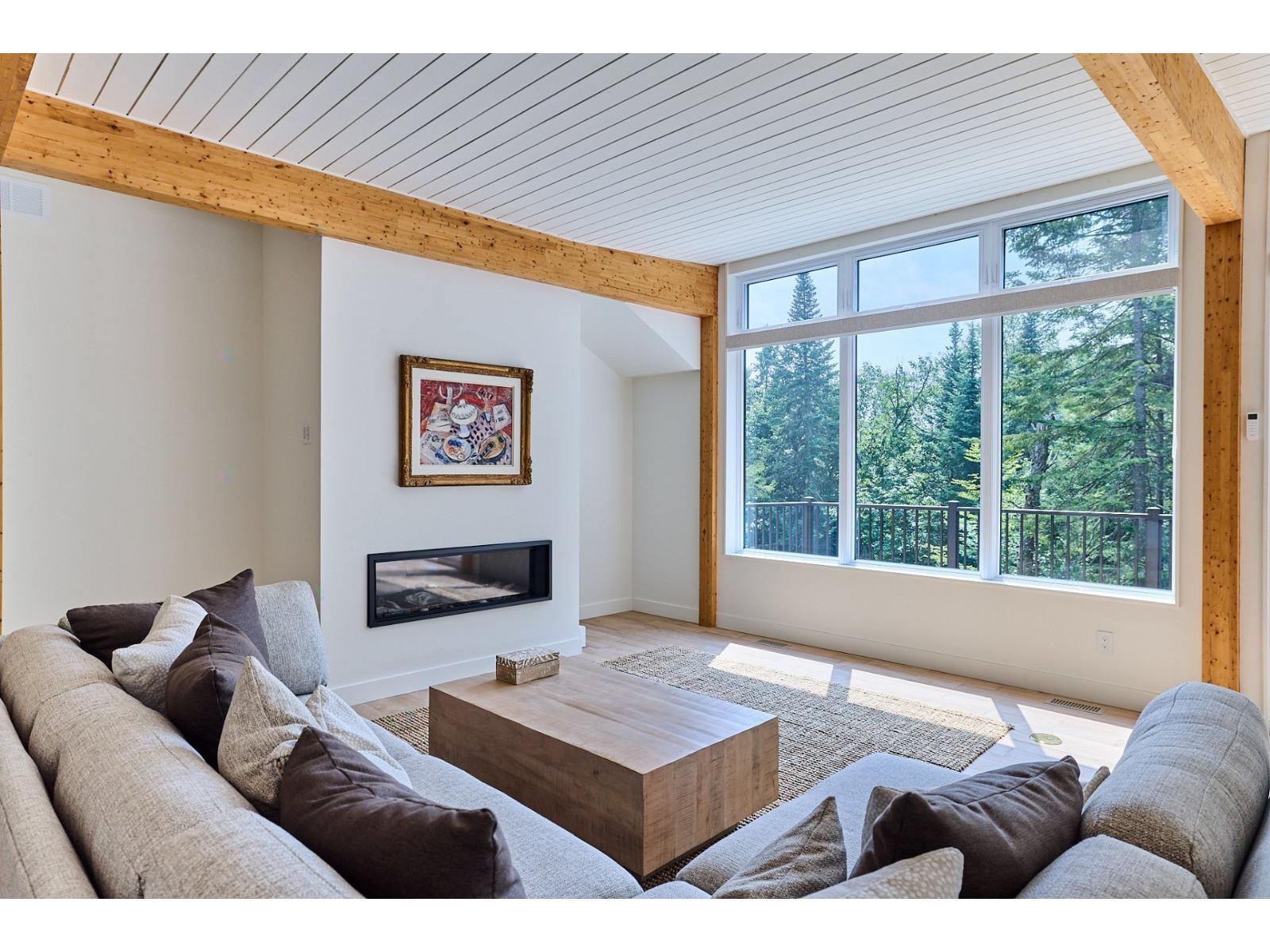190 Ch. Du Versant Property Photo 19
