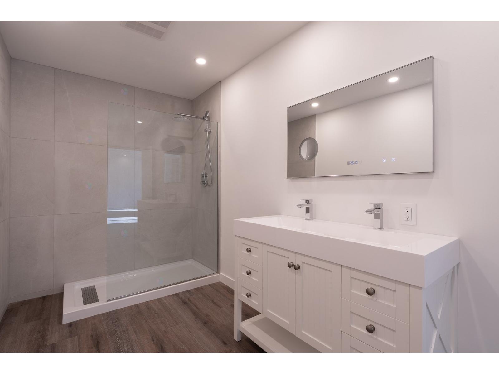190 Ch. Du Versant Property Photo 45