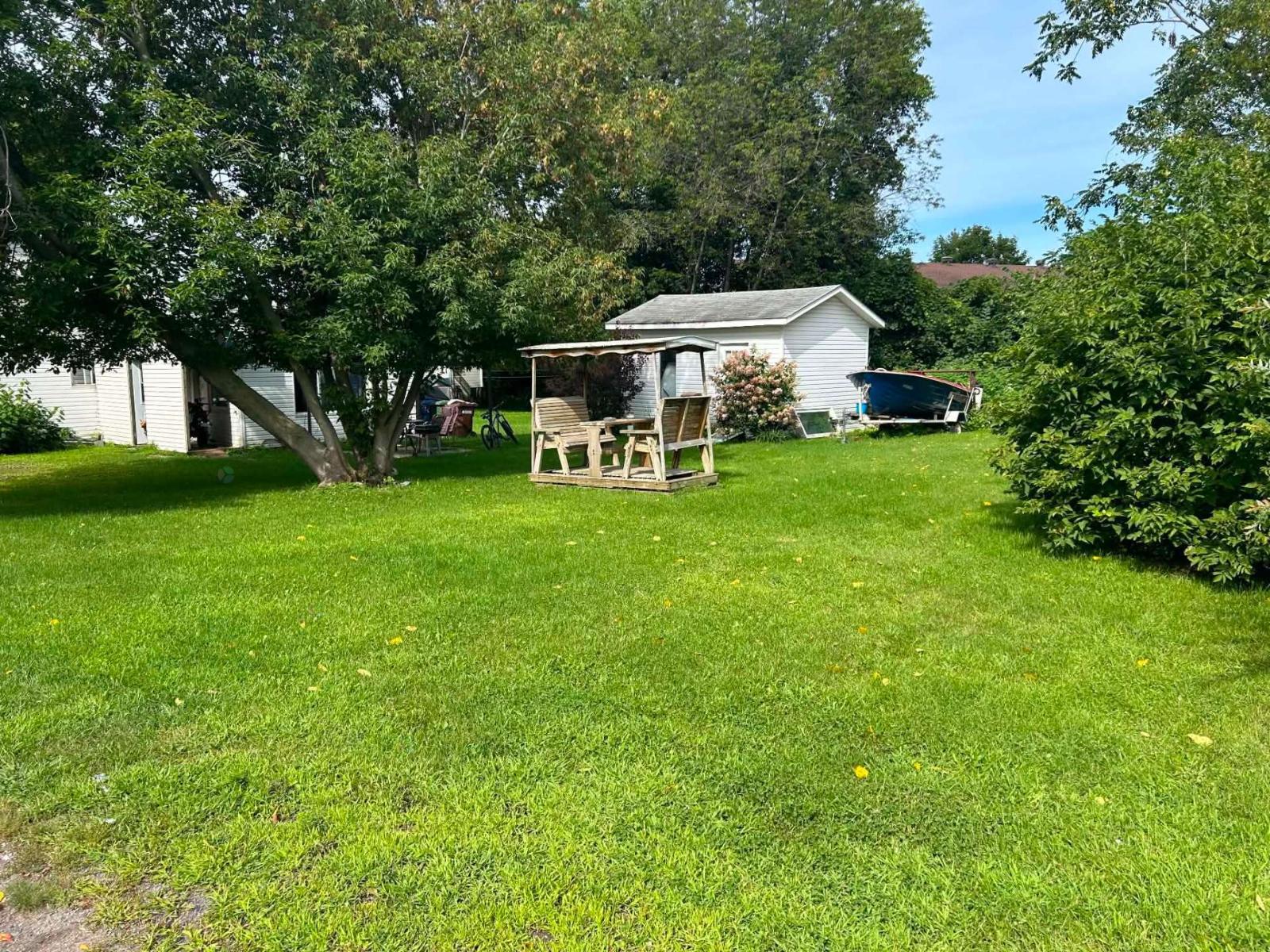 35z Rue Ladouceur Property Photo 1