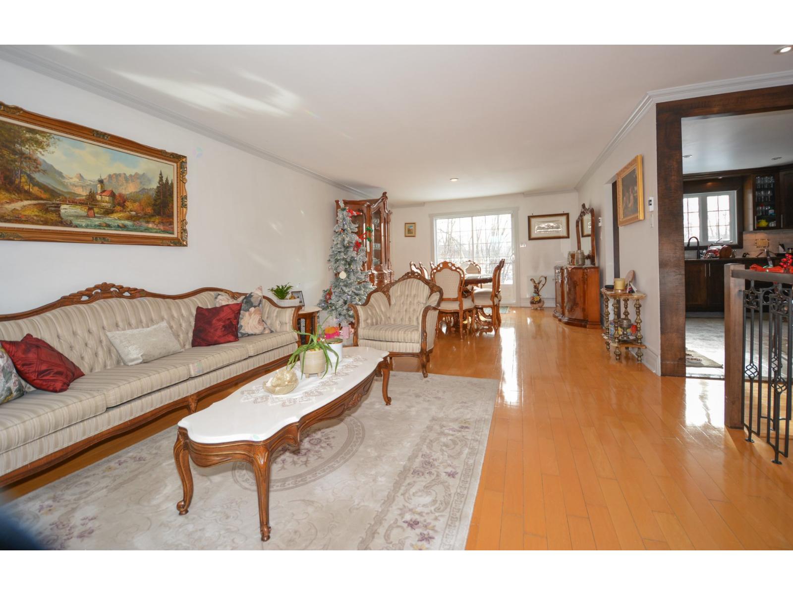 4840 Rue Du Tremblay Property Photo 8