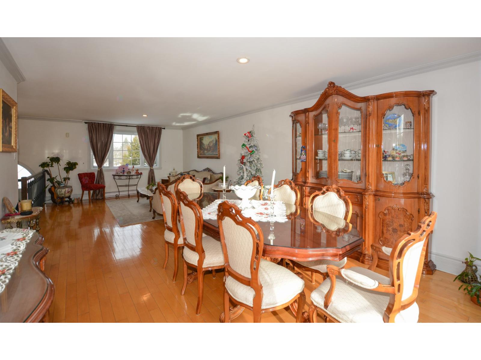 4840 Rue Du Tremblay Property Photo 11
