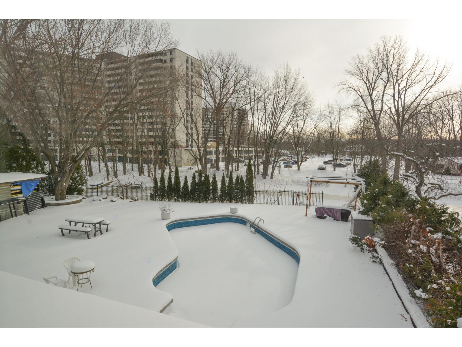 4840 Rue Du Tremblay Property Photo 37