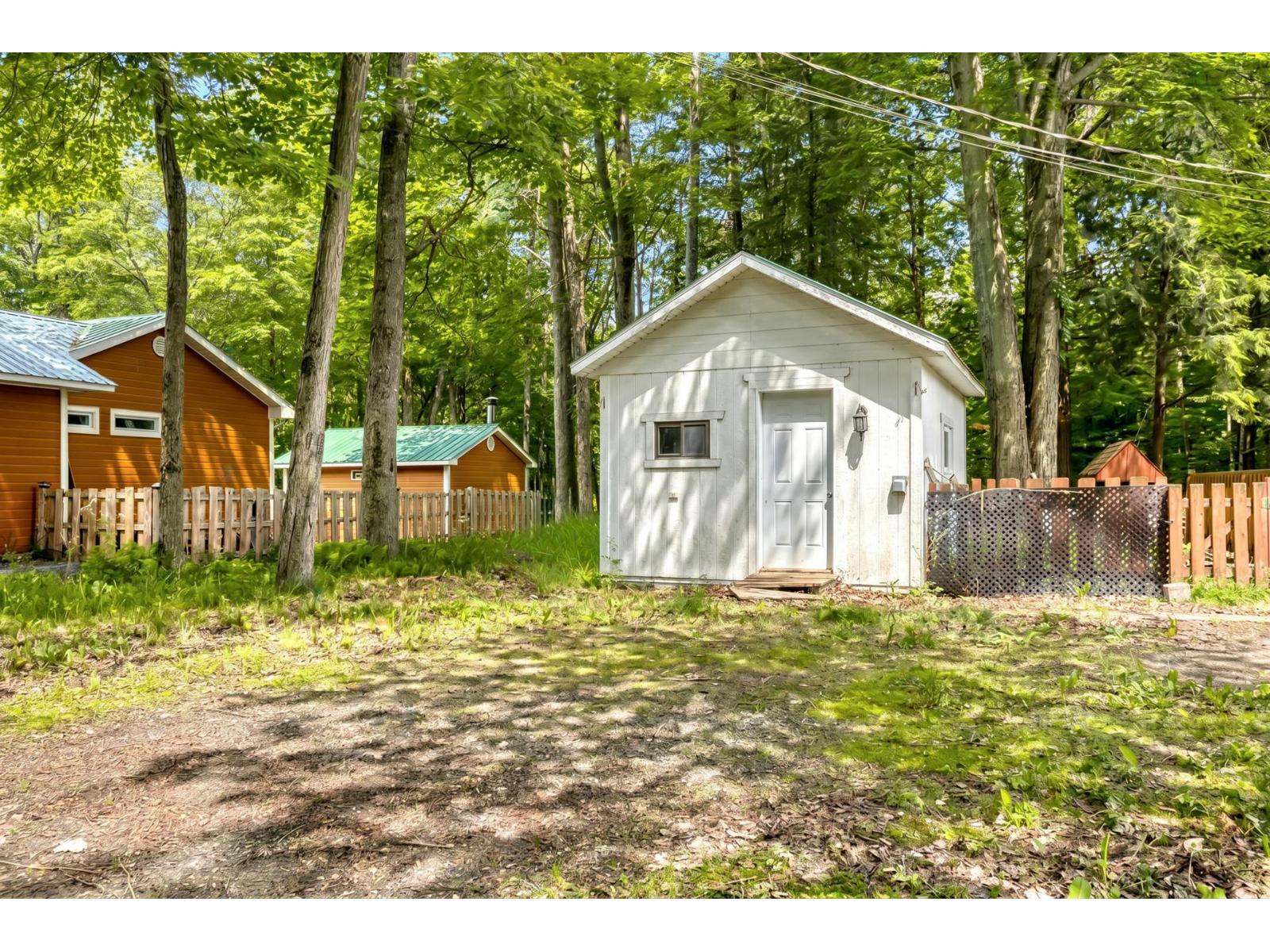 189 Ch. Montcalm Property Photo 12