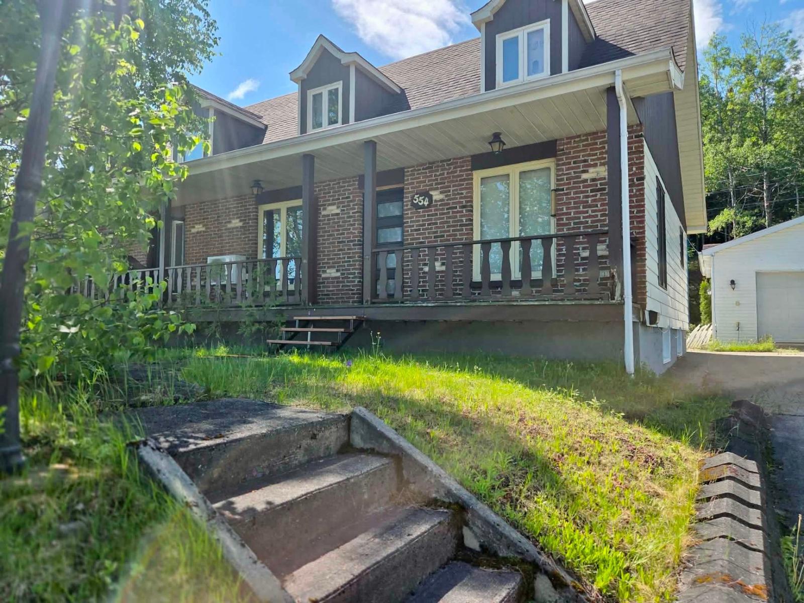 554 Rue Demers Photo de la propriété 1