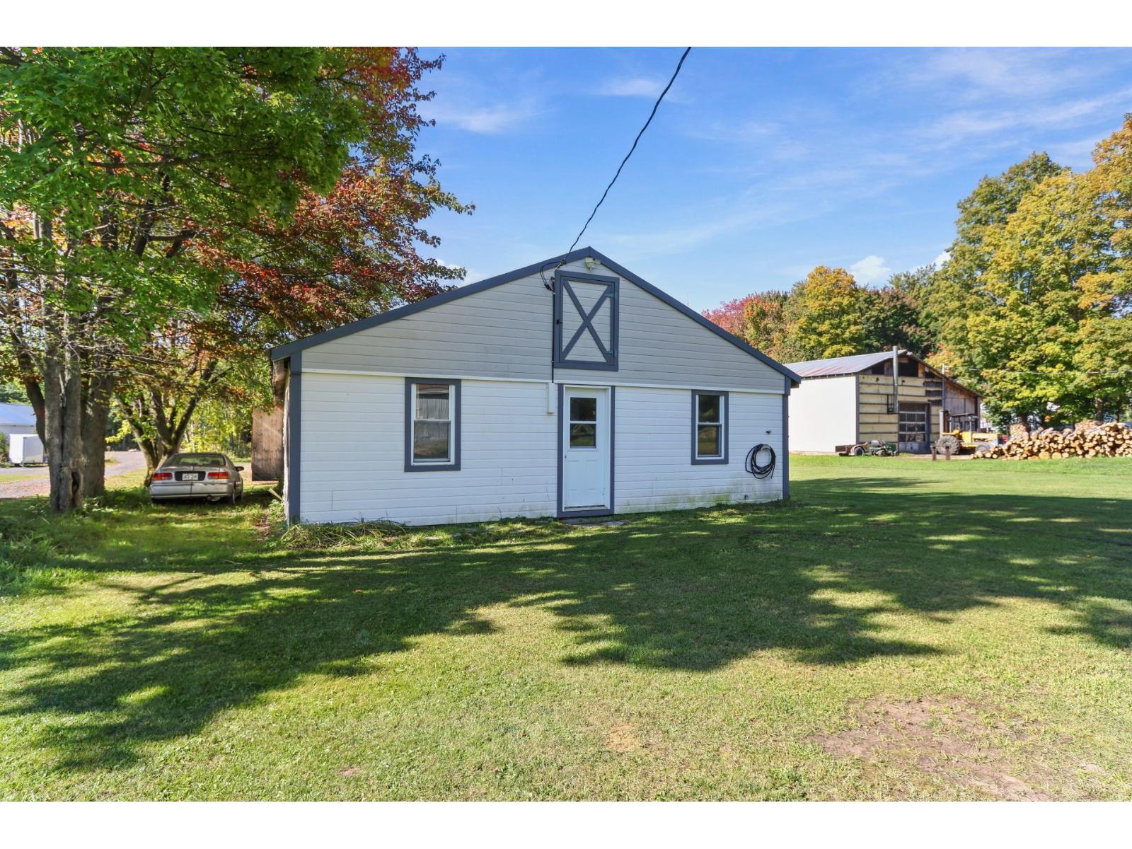 133 Rg St-joseph Property Photo 21