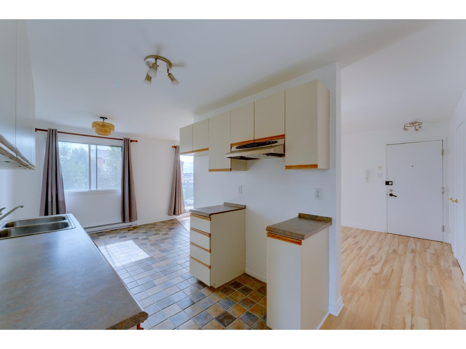 2335 Boul. Gaétan-boucher, #303 Property Photo 7