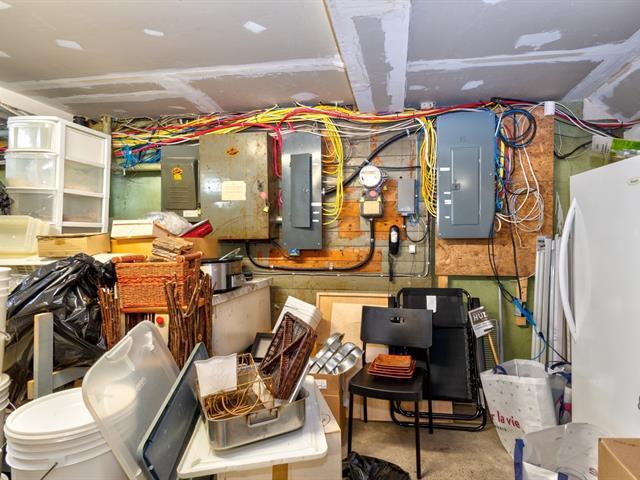 1849z Rue Des Cascades O. Property Photo 23