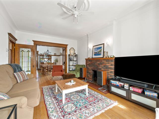 2513 Ch. De La Côte-ste-catherine Property Photo 5