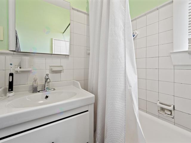 2513 Ch. De La Côte-ste-catherine Property Photo 18
