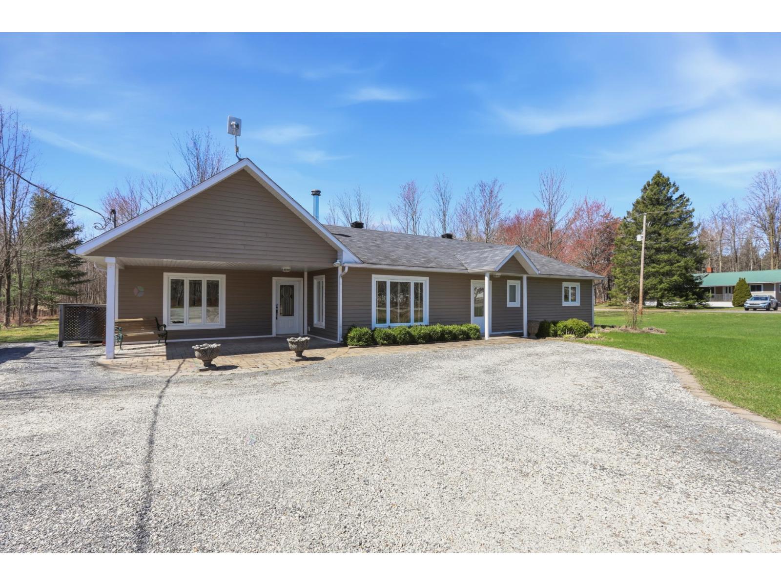 2542 Route 201 Property Photo 40