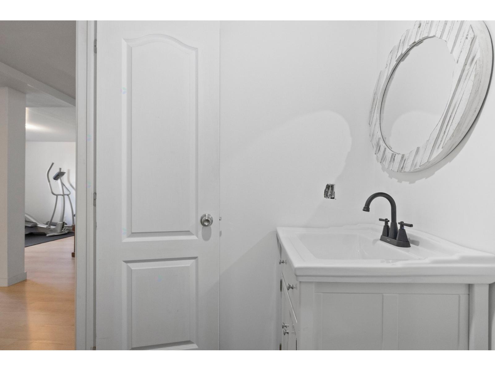726 Rue Du Royaume Property Photo 48