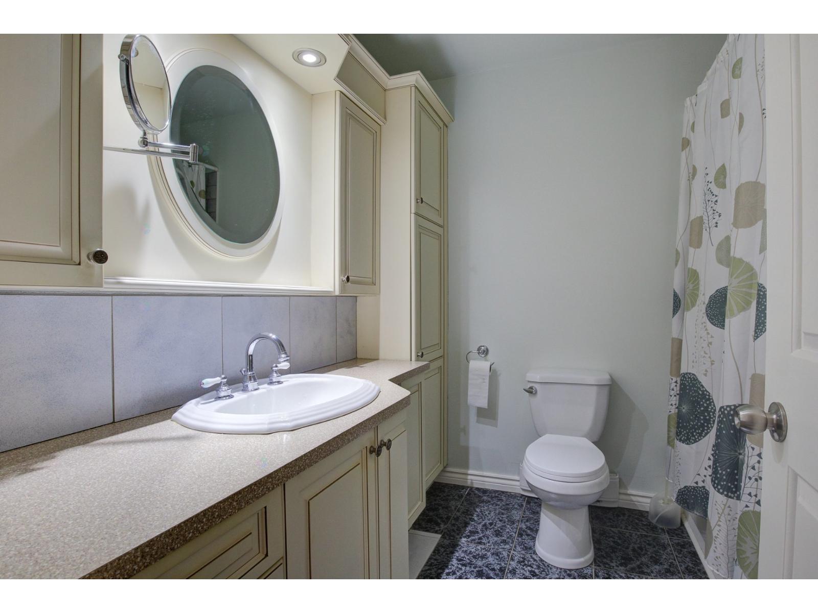 264 Av. Du Parc, #219 Property Photo 21