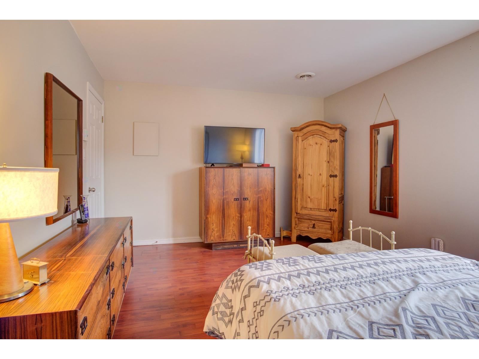 264 Av. Du Parc, #219 Property Photo 25