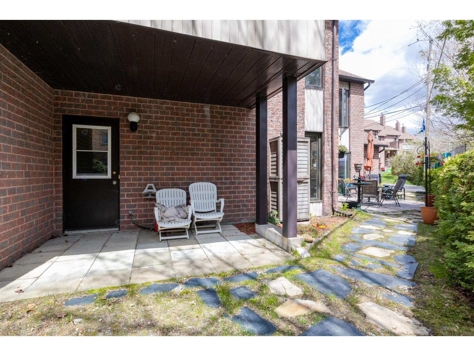 264 Av. Du Parc, #219 Property Photo 29
