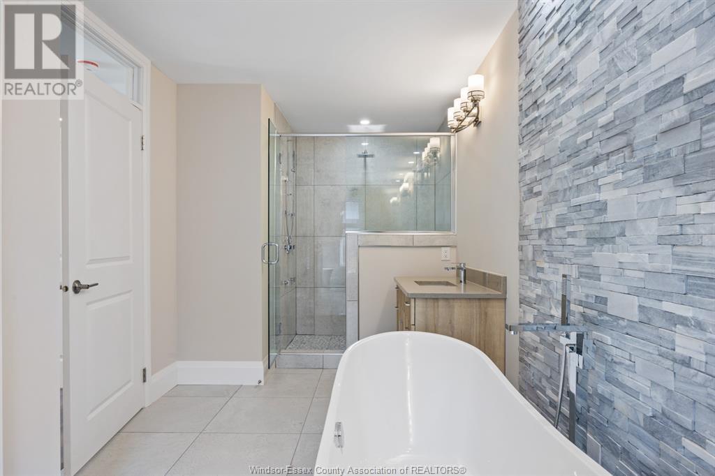 18 Woodland Property Photo 24