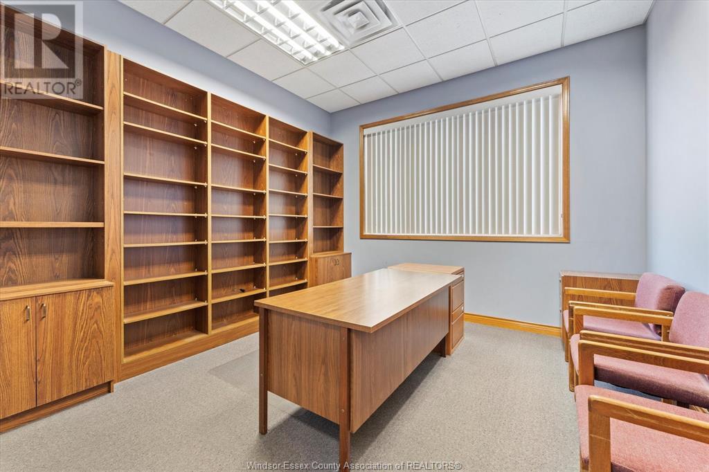 285 Sandwich Street Property Photo 12