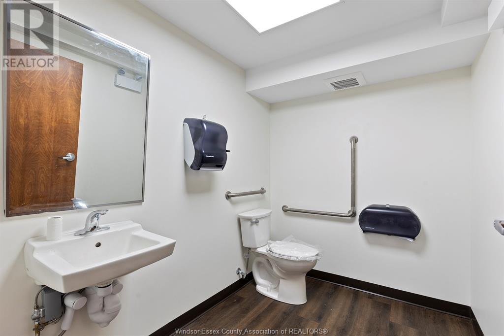 3719 Walker Road Unit# 1 Property Photo 6