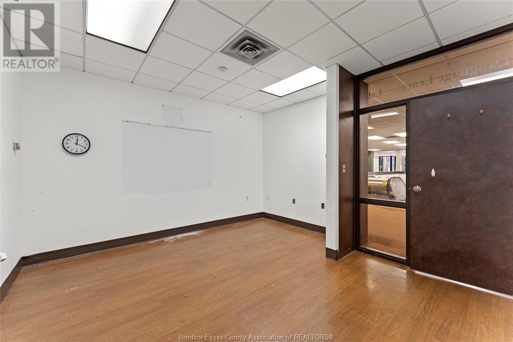 850 Ouellette Avenue Unit# 2nd Floor Property Photo 5