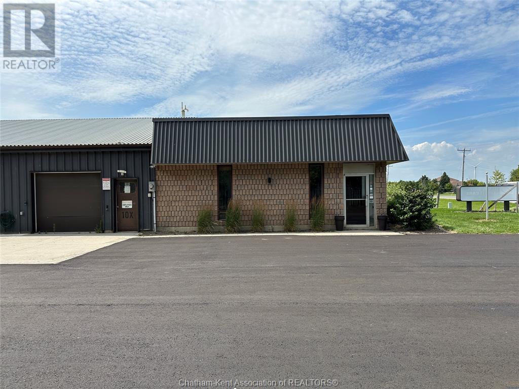 20226 Communication Road Property Photo 8