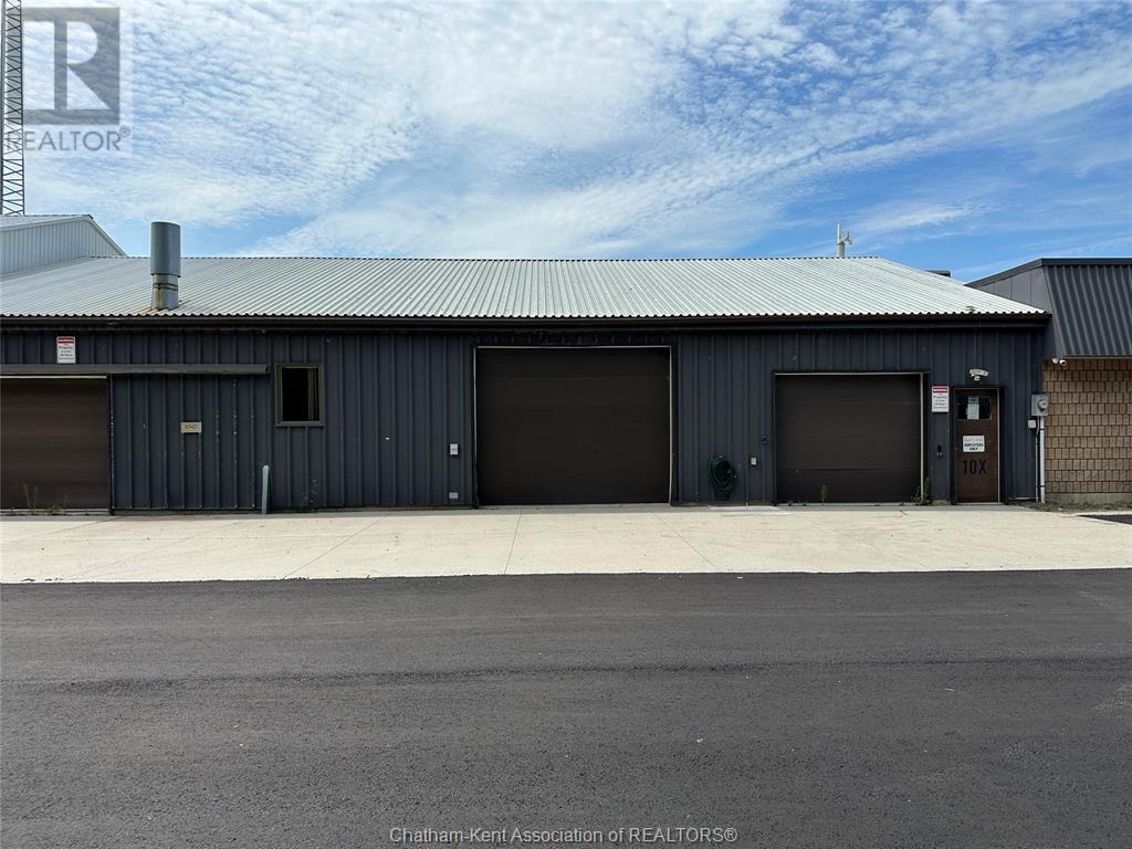 20226 Communication Road Property Photo 10