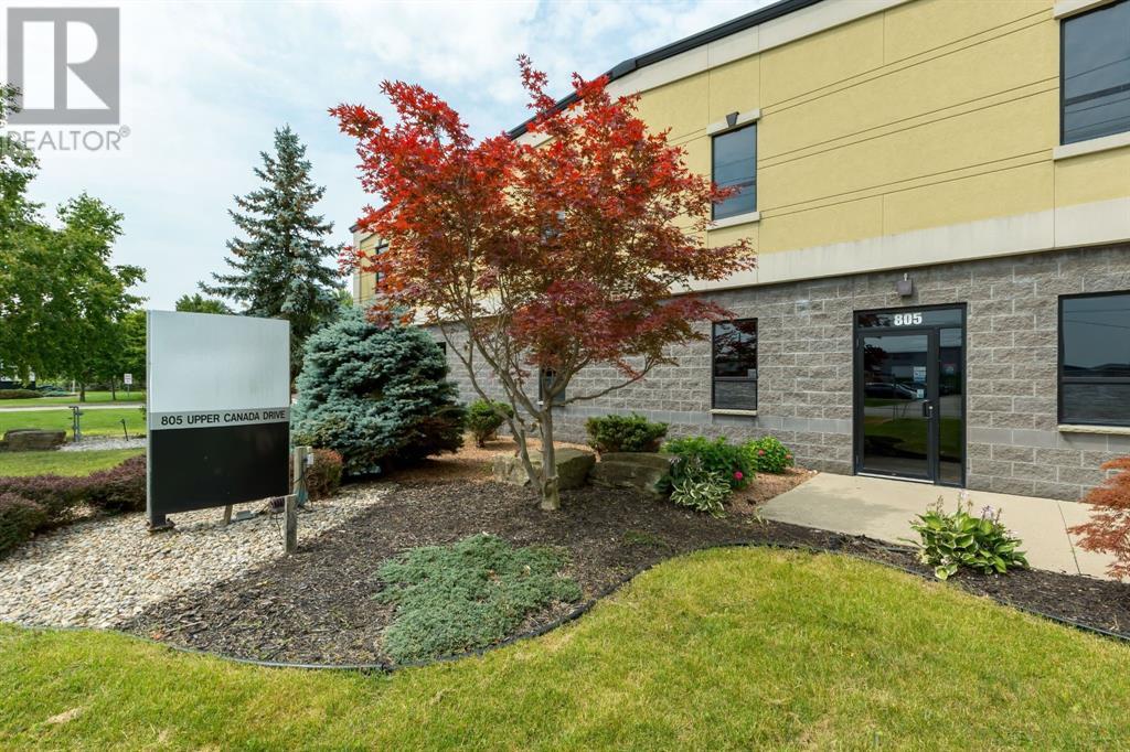 805 Upper Canada Drive Property Photo 2