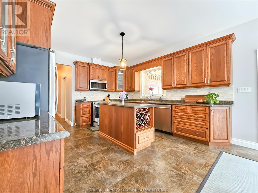 77 Sleepy Meadow Drive Property Photo 15