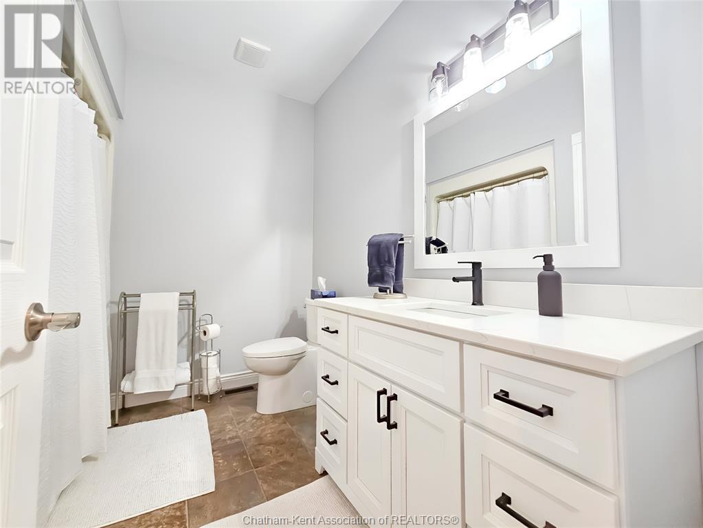 77 Sleepy Meadow Drive Property Photo 26