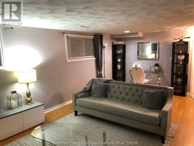 2760 Jos St. Louis Property Photo 14