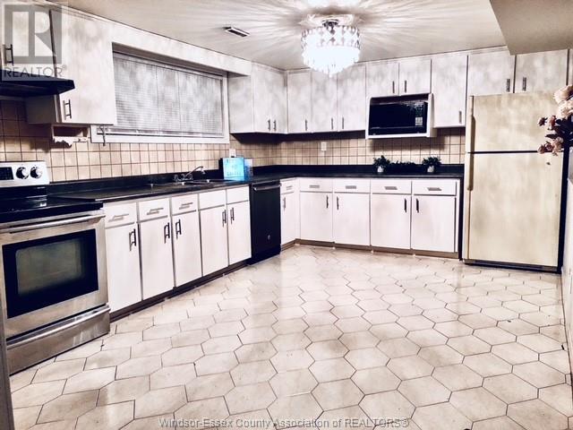 2760 Jos St. Louis Property Photo 16