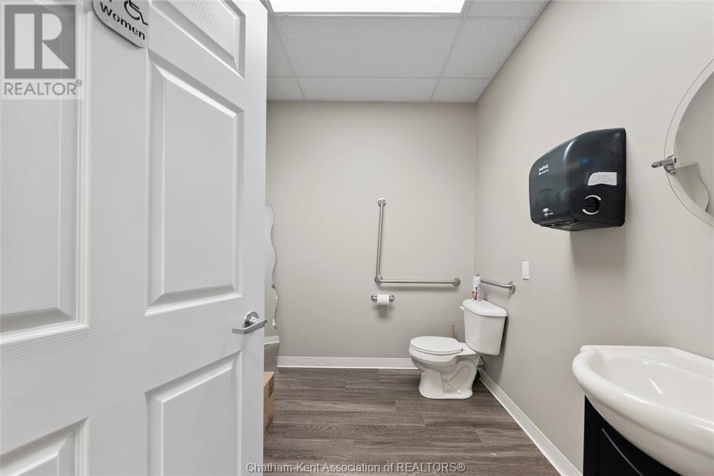 545 Grand Avenue East Property Photo 17