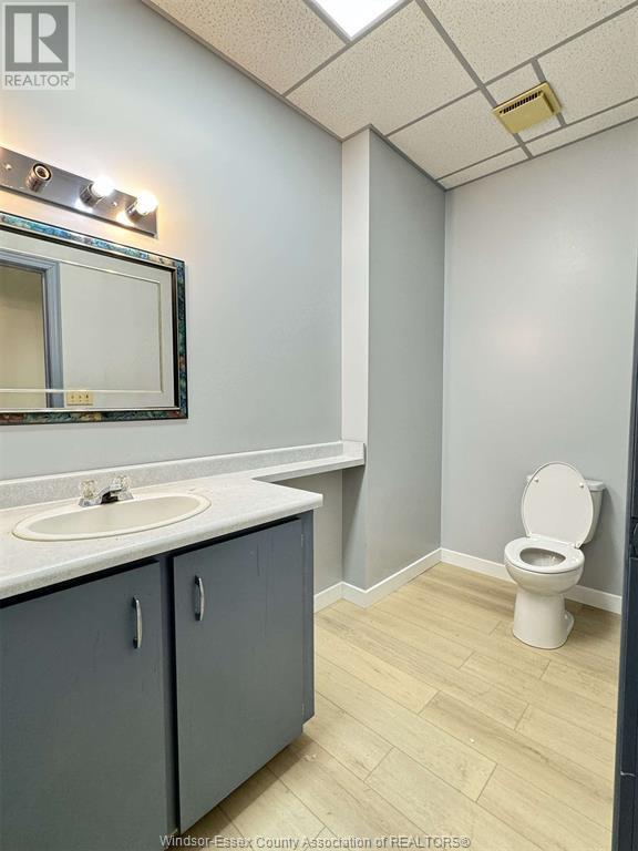 2594 Howard Avenue Unit# A Property Photo 10