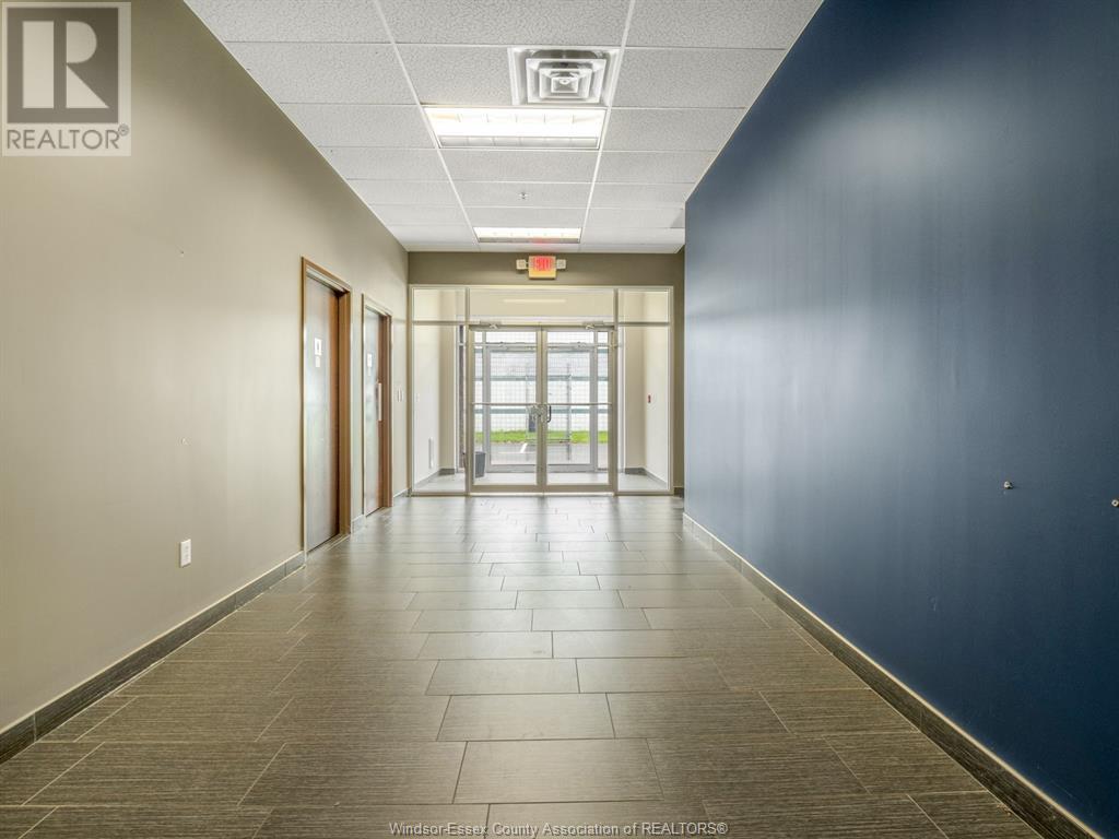 3445 Wheelton Unit# A Property Photo 12