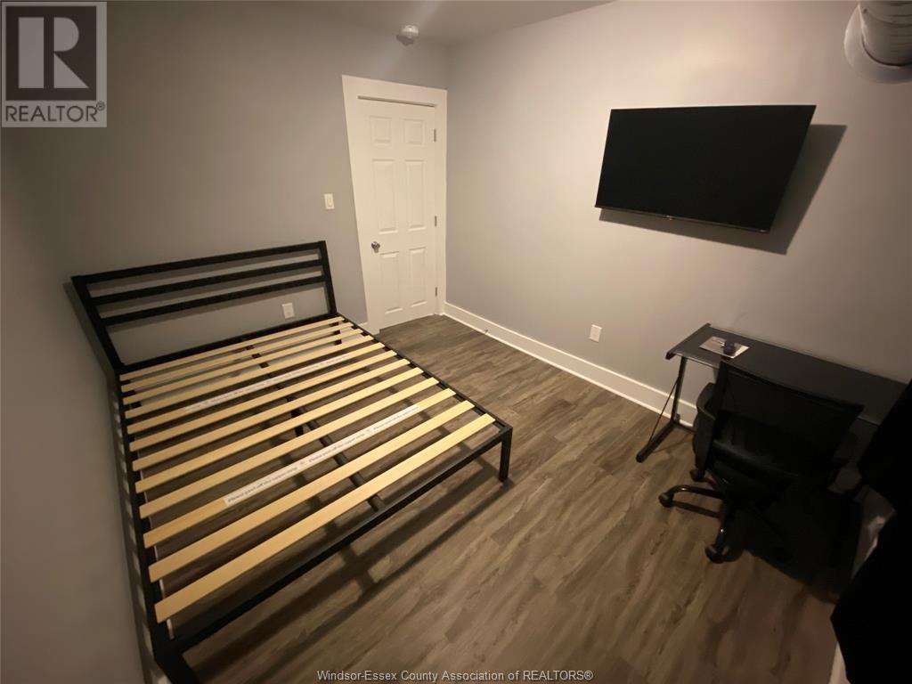 1010 Campbell Property Photo 21