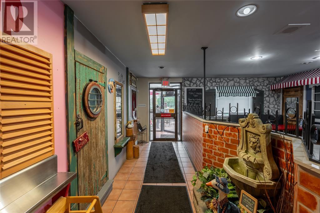 4211 Petrolia Line Property Photo 16