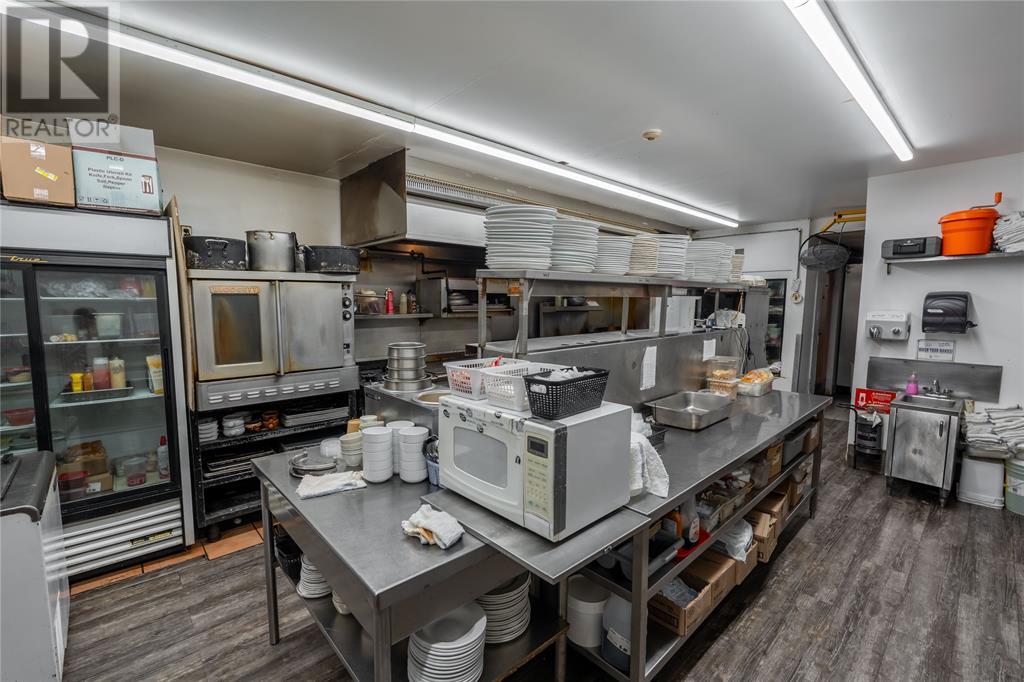 4211 Petrolia Line Property Photo 19