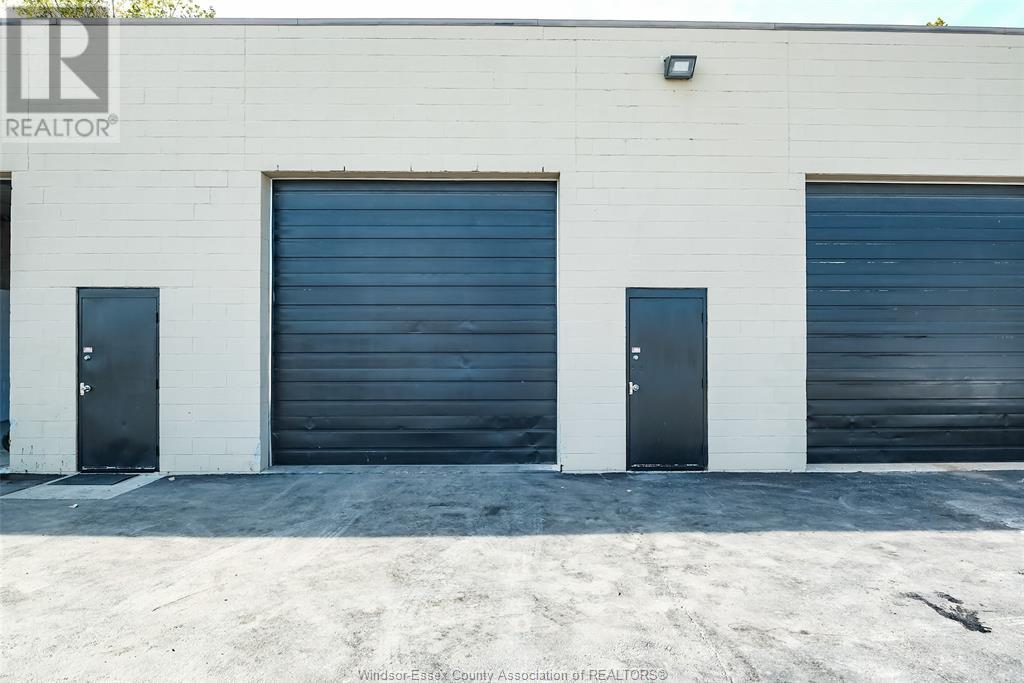 2220 Olympia Drive Property Photo 2