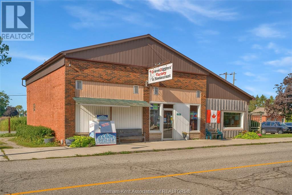 288 King Street South Property Photo 1