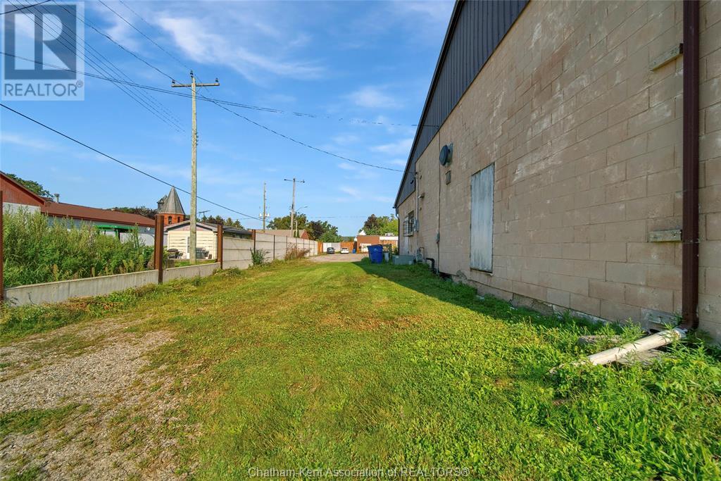 288 King Street South Property Photo 28