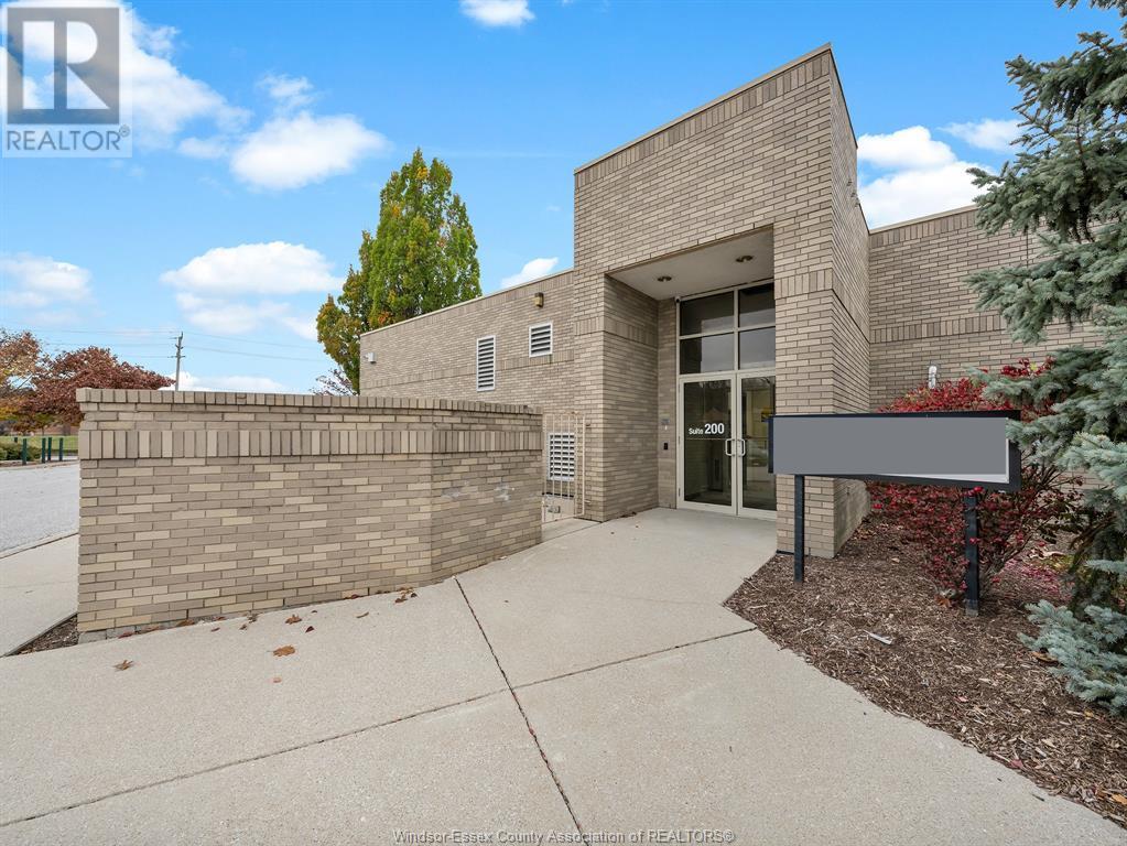 3000 Temple Drive Unit# 200-b Property Photo 2