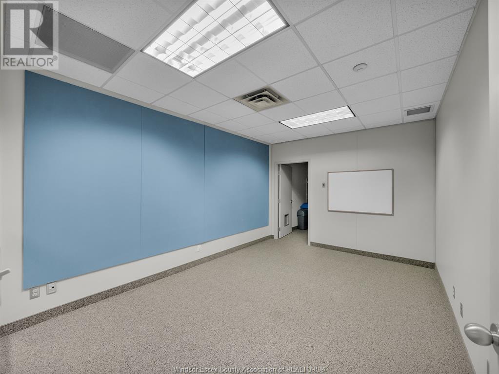 3000 Temple Drive Unit# 200-b Property Photo 14