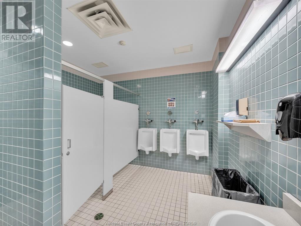3000 Temple Drive Unit# 200-b Property Photo 22
