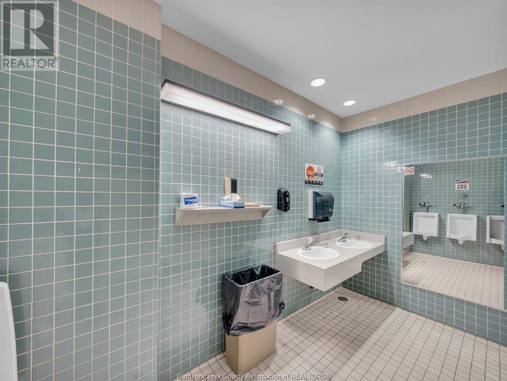 3000 Temple Drive Unit# 200-b Property Photo 23